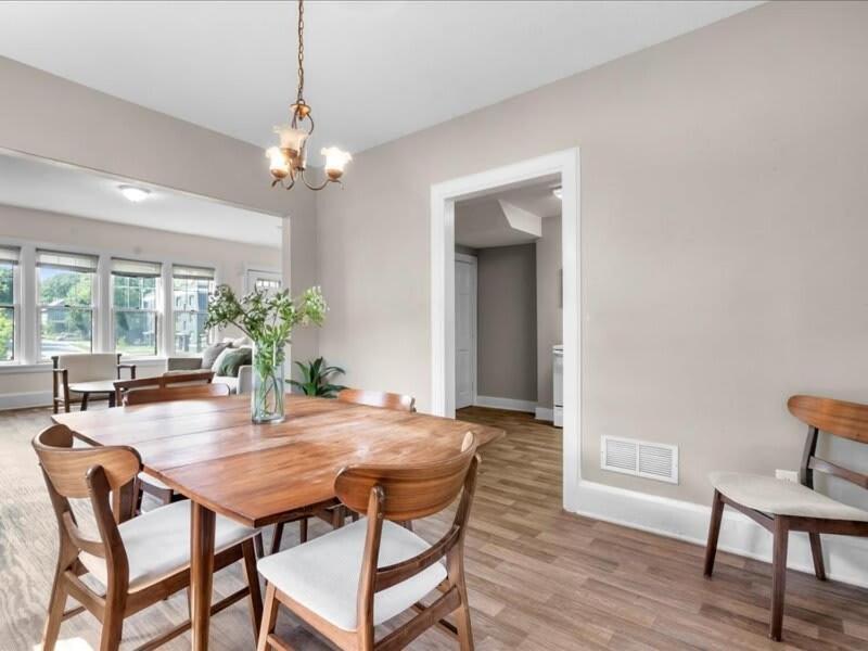 Villa Chic 2Br Duplex Free Parking Near Hospitals Des Moines Esterno foto